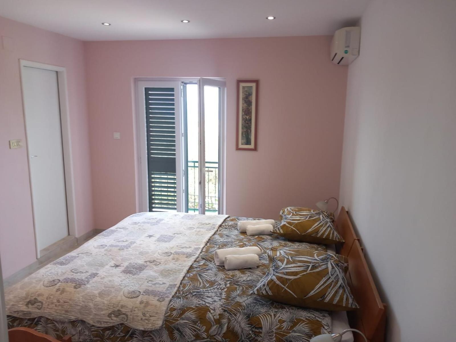 Mitan Apartman 투체피 외부 사진