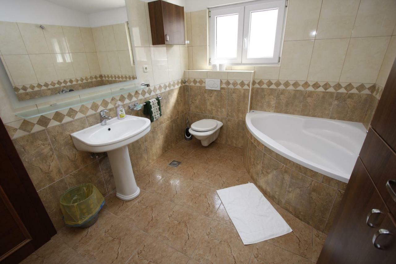 Mitan Apartman 투체피 외부 사진