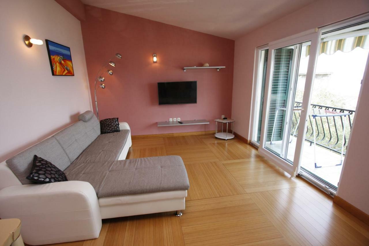 Mitan Apartman 투체피 외부 사진
